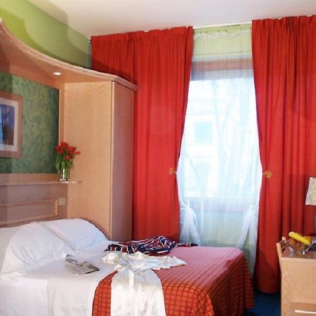 Hotel Meridiana Florence Luaran gambar
