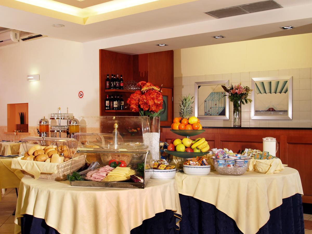 Hotel Meridiana Florence Luaran gambar