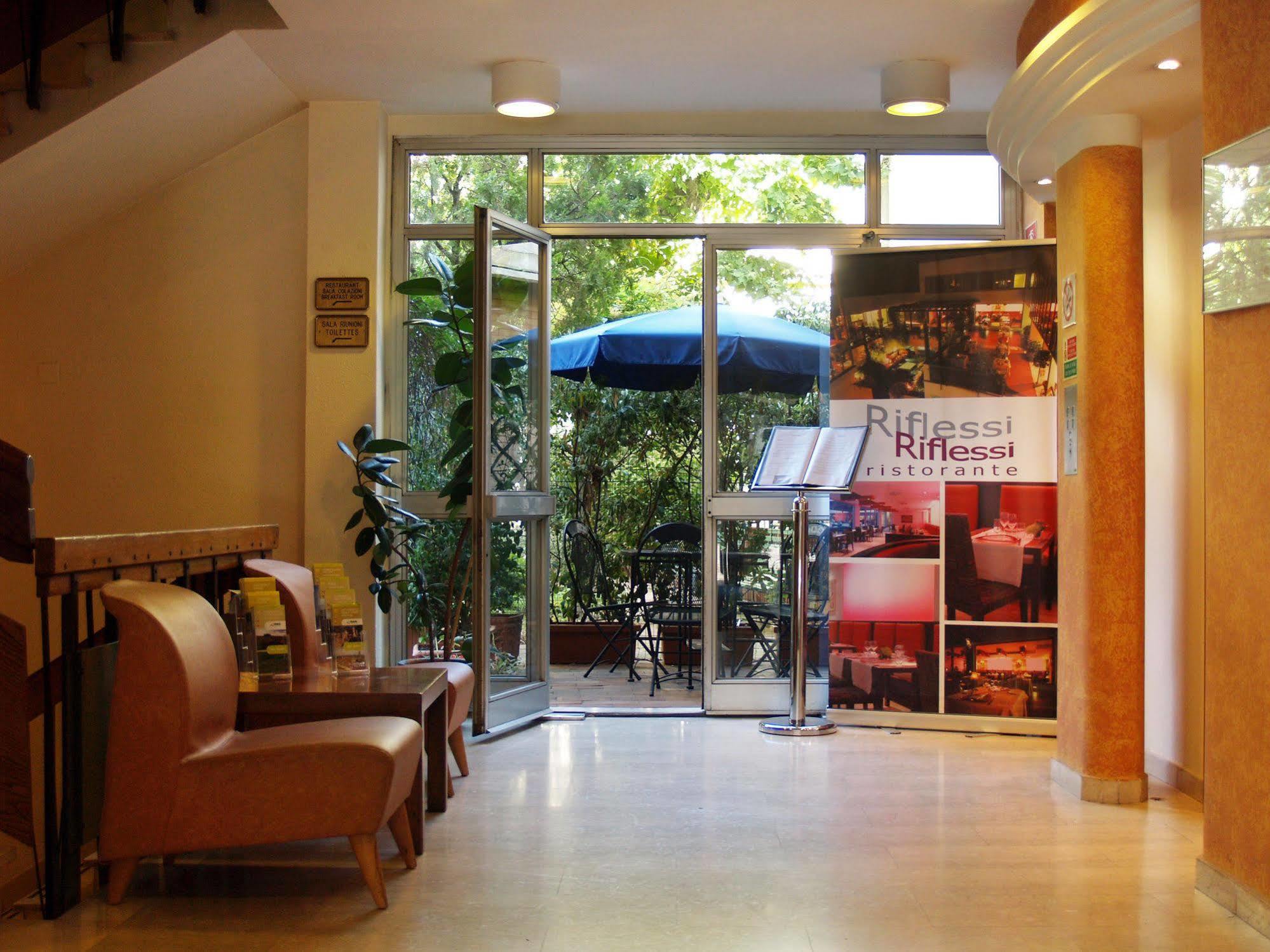 Hotel Meridiana Florence Luaran gambar