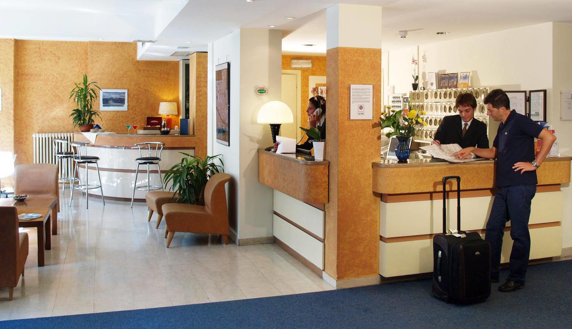 Hotel Meridiana Florence Luaran gambar