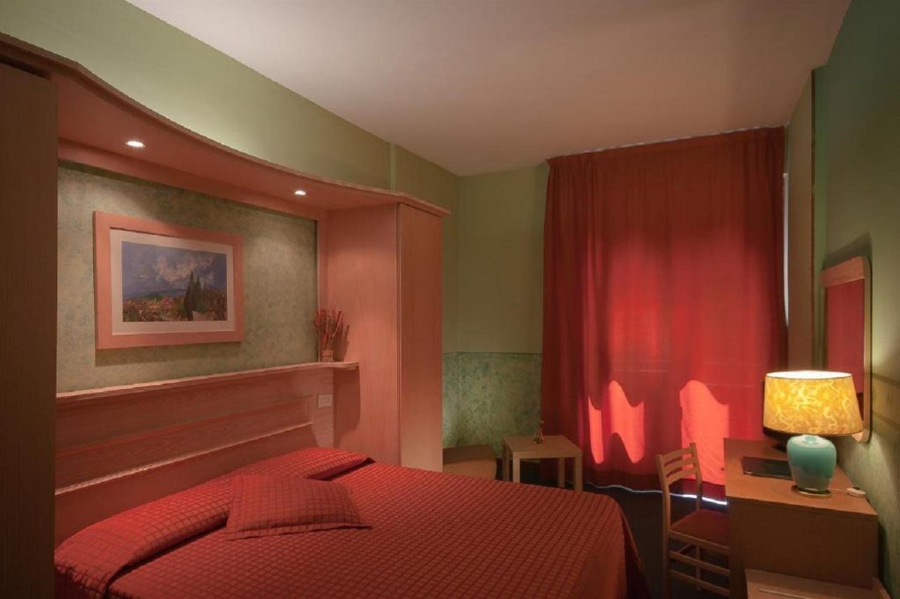 Hotel Meridiana Florence Luaran gambar